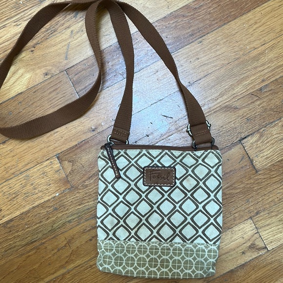 FOSSIL SMALL CROSSBODY CANVAS BAG, lots of compartments - Picture 1 of 8